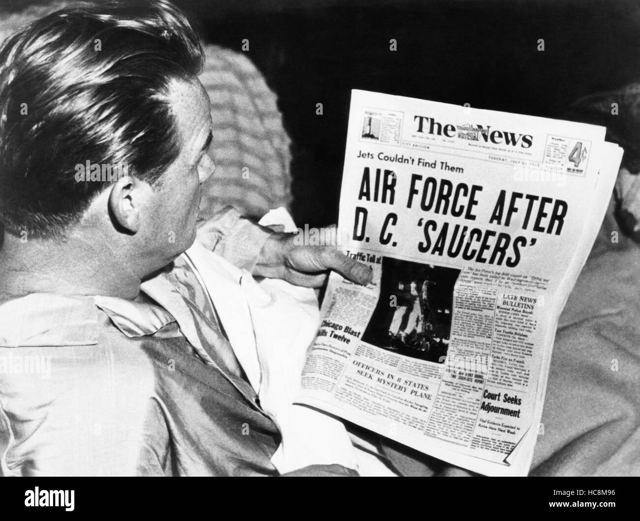 UNIDENTIFIED FLYING OBJECTS THE TRUE STORY OF FLYING SAUCERS, 1956