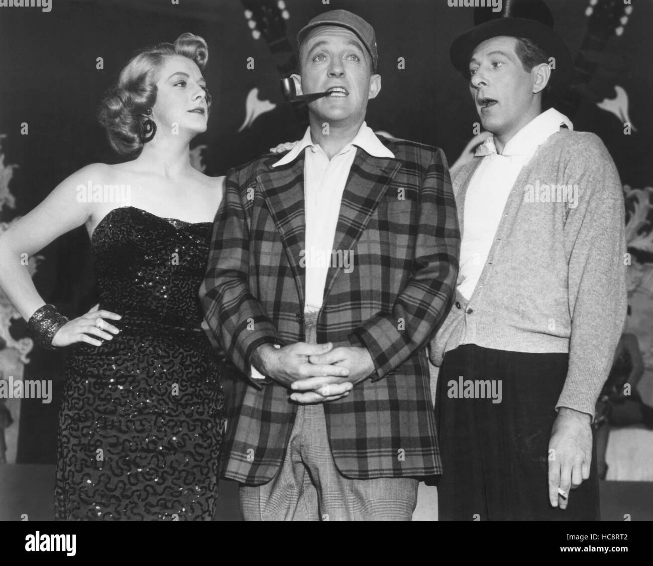 WHITE CHRISTMAS, from left Rosemary Clooney, Bing Crosby, Danny Kaye