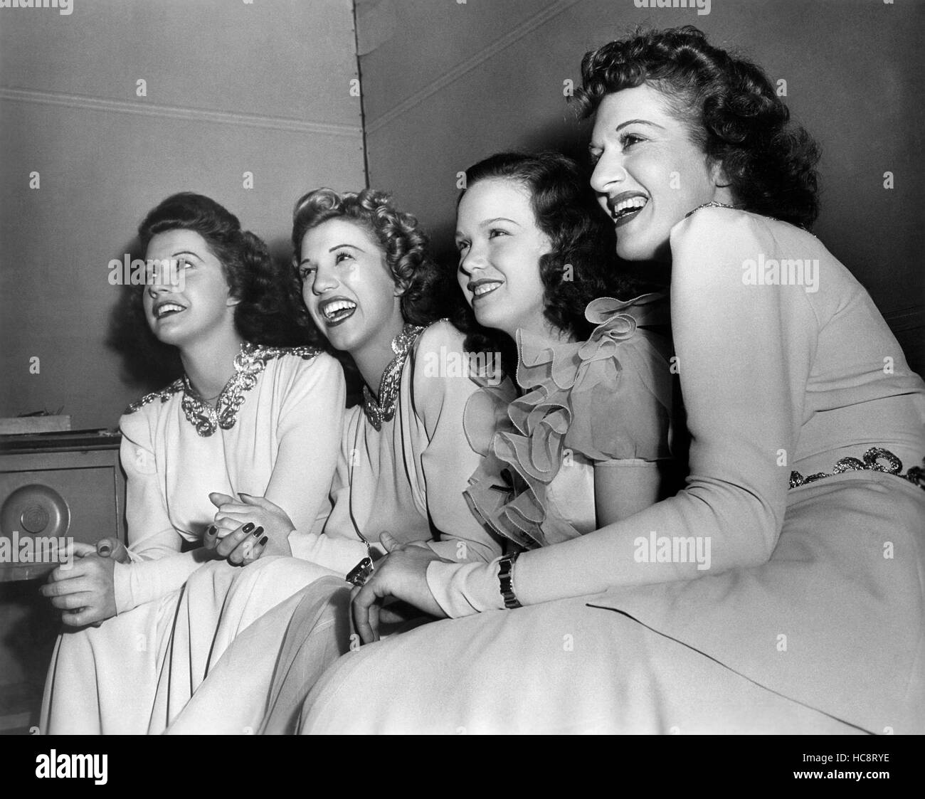 What's Cookin'?, Maxene Andrews, Patty Andrews, Gloria Jean, Laverne 