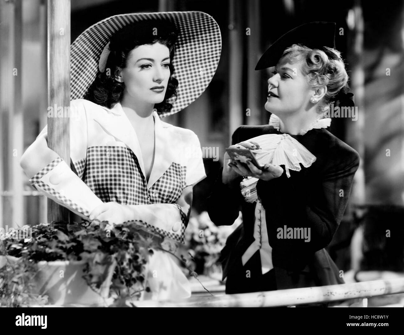 WHEN LADIES MEET, from left, Joan Crawford, Spring Byington, 1941 Stock ...