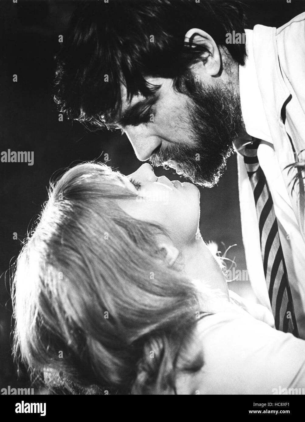 WOMEN IN LOVE, from left, Jennie Linden, Alan Bates, 1969 Stock Photo Alamy WOMEN IN LOVE, from left, Jennie Linden, Alan Bates, 1969 Stock Photo Alamy