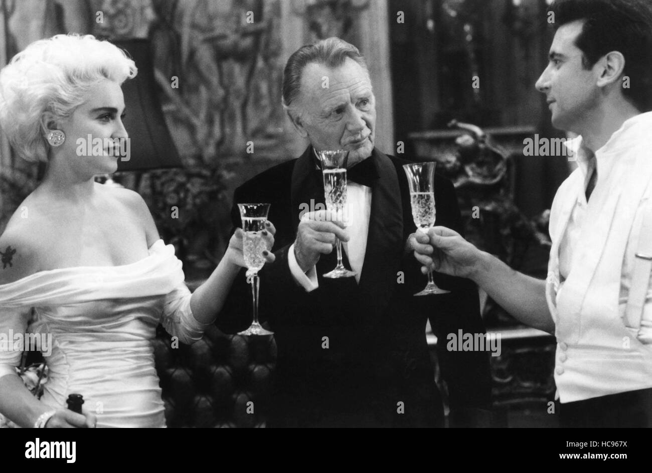 WHO'S THAT GIRL?, Madonna, John Mills, Griffin Dunne, 1987, (c)Warner ...