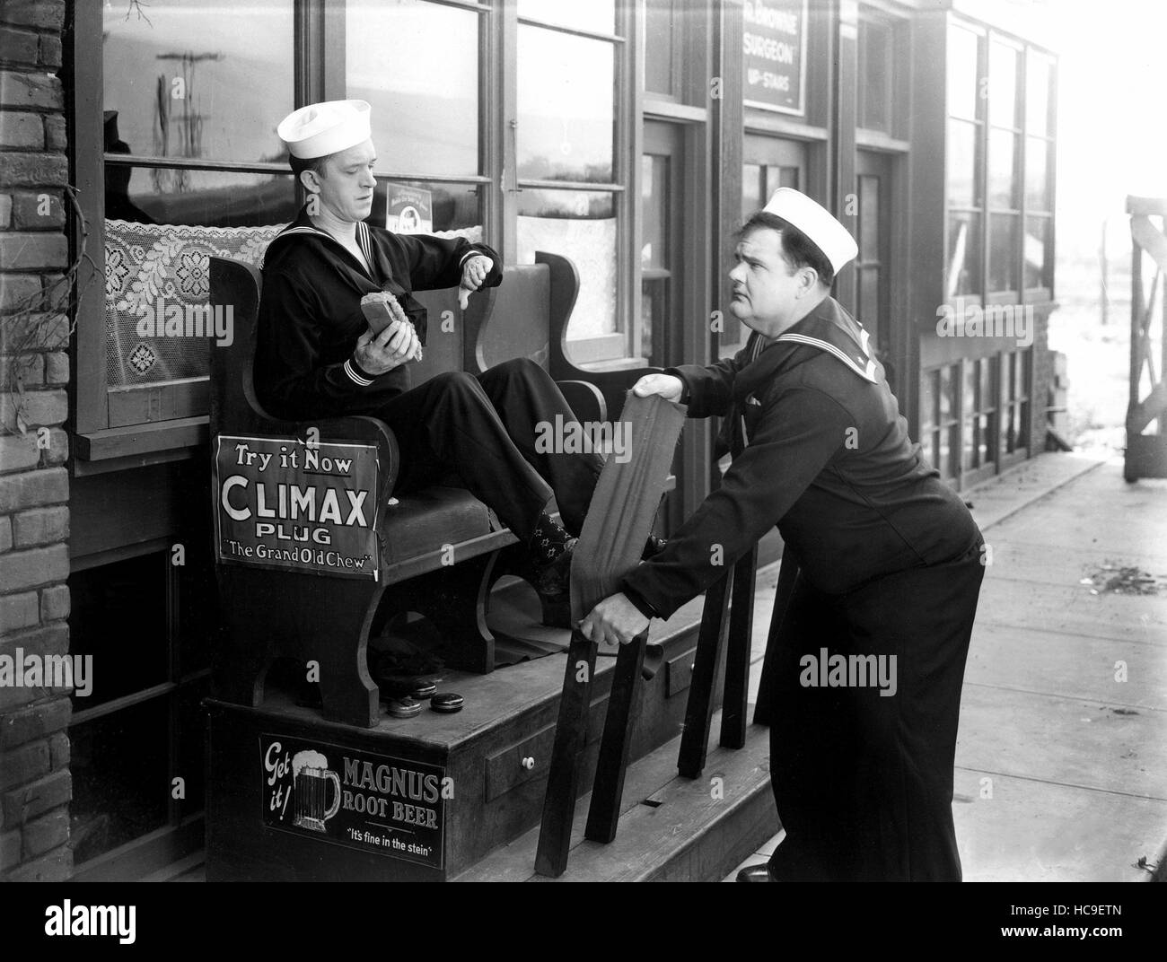 TWO TARS, Stan Laurel, Oliver Hardy [Laurel & Hardy], 1928 Stock Photo ...