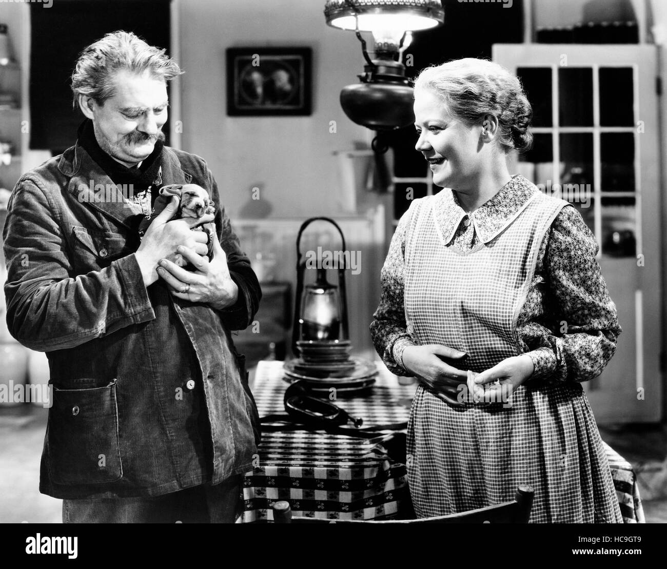 THE VOICE OF BUGLE ANN, from left Lionel Barrymore, Spring Byington