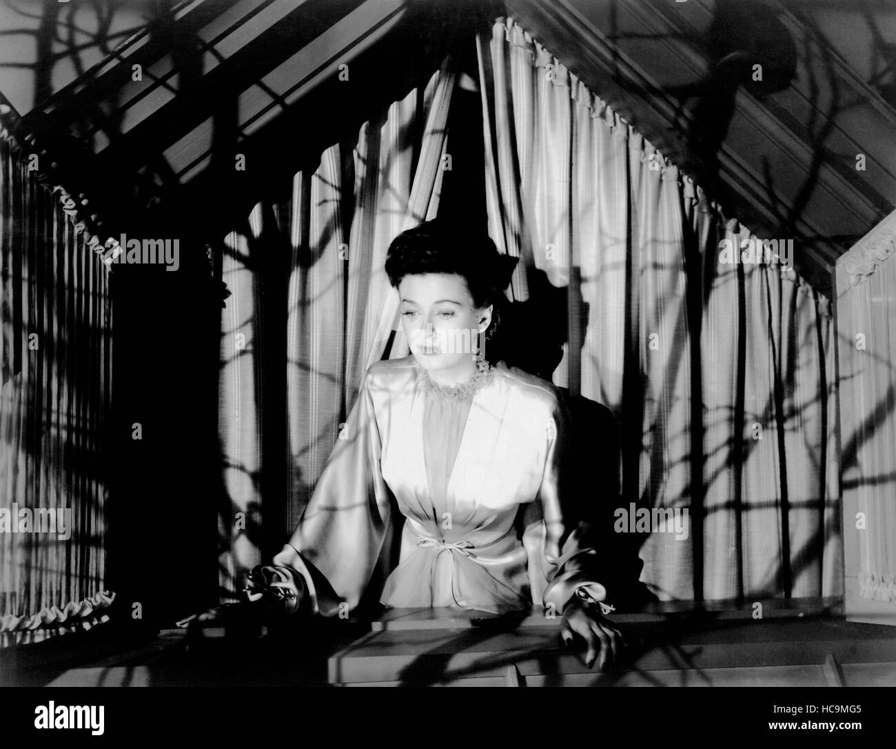 THE WIFE TAKES A FLYER, Joan 1942 Stock Photo Alamy