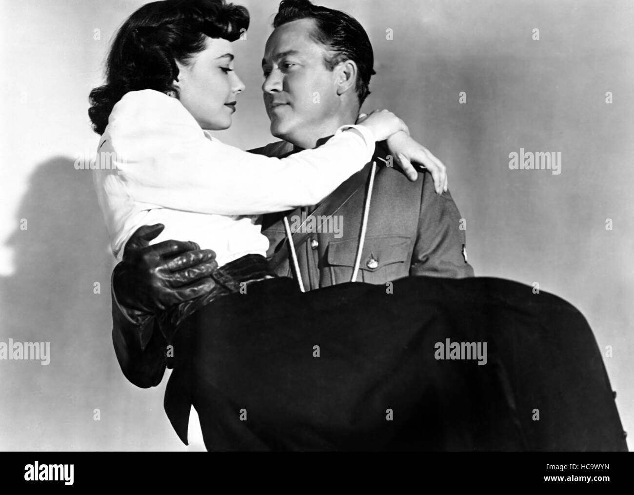 YUKON MANHUNT, lr Gail Davis, Kirby Grant, 1951 Stock Photo Alamy