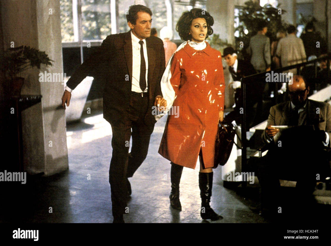 ARABESQUE, Gregory Peck, Sophia Loren, 1966 Stock Photo - Alamy
