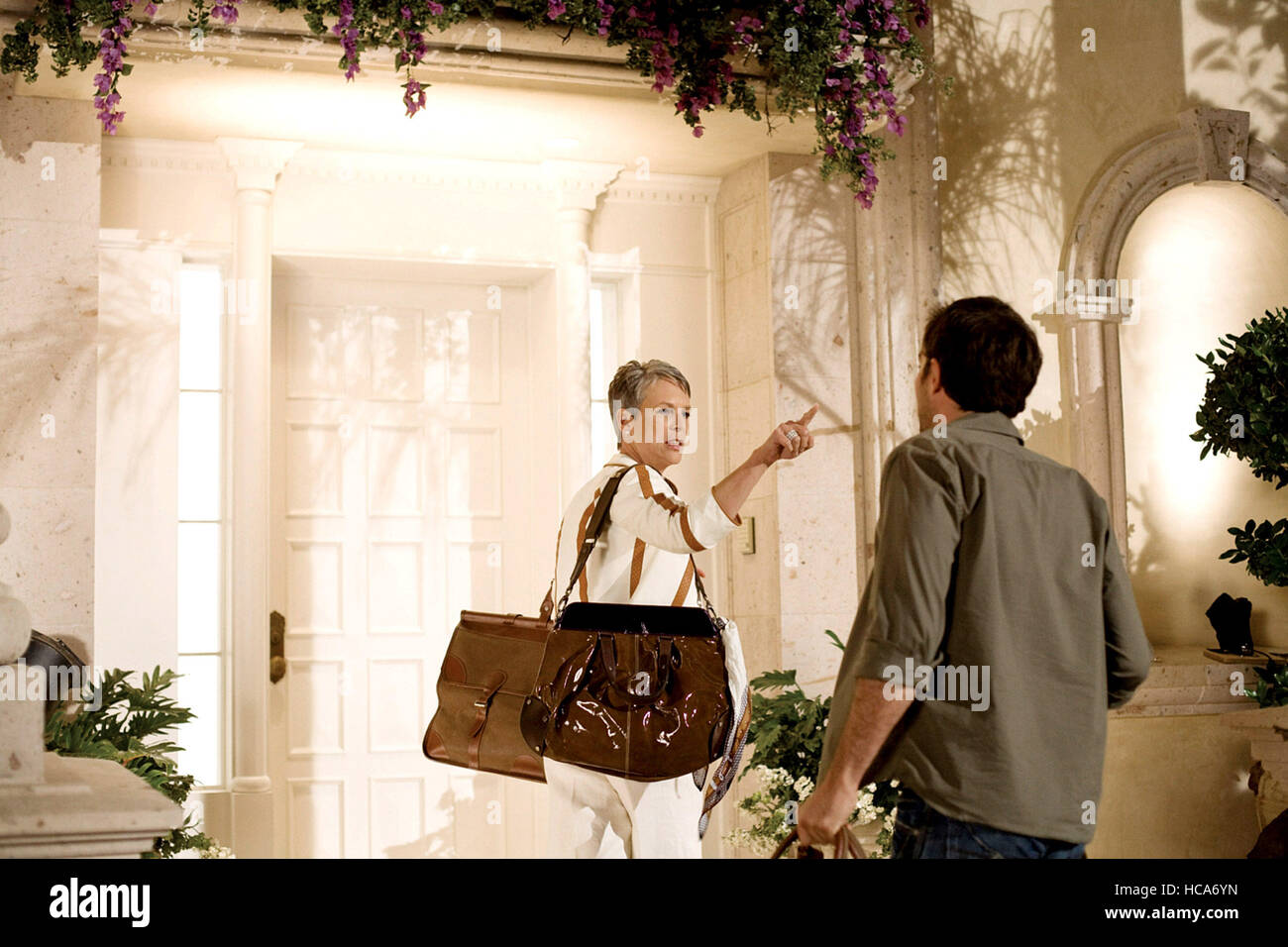 BEVERLY HILLS CHIHUAHUA, Jamie Lee Curtis (left), 2008. ©Walt Disney