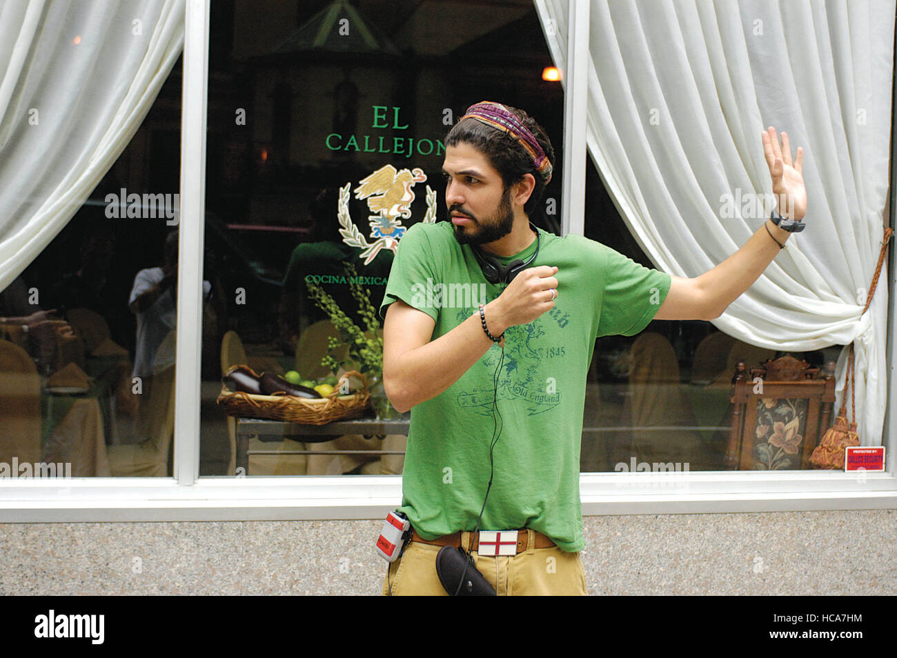 BELLA, director Alejandro Gomez Monteverde, on set, 2006. ©Roadside