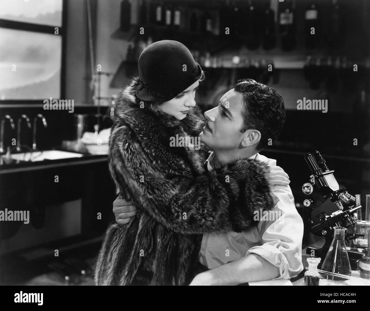ARROWSMITH, from left Helen Hayes, Ronald Colman, 1931 Stock Photo Alamy