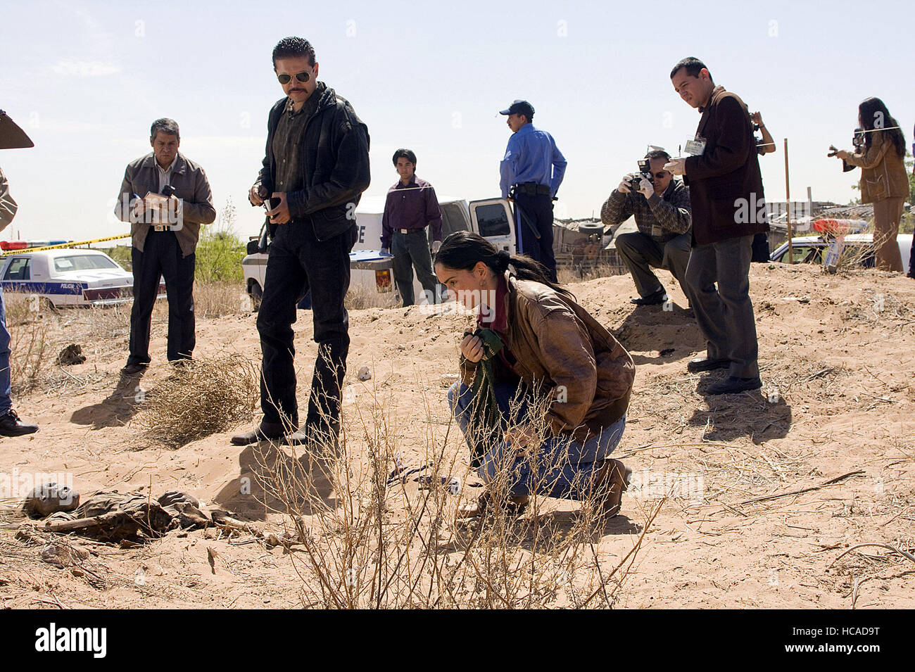 BACKYARD, (aka EL TRASPATIO), Marco Perez (left of center), Ana de la