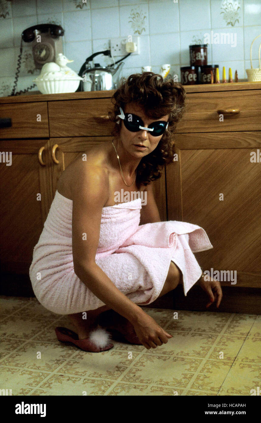CAR TROUBLE, Julie Walters, 1985, © Thorn EMI/courtesy Everett Collection Stock Photo Alamy