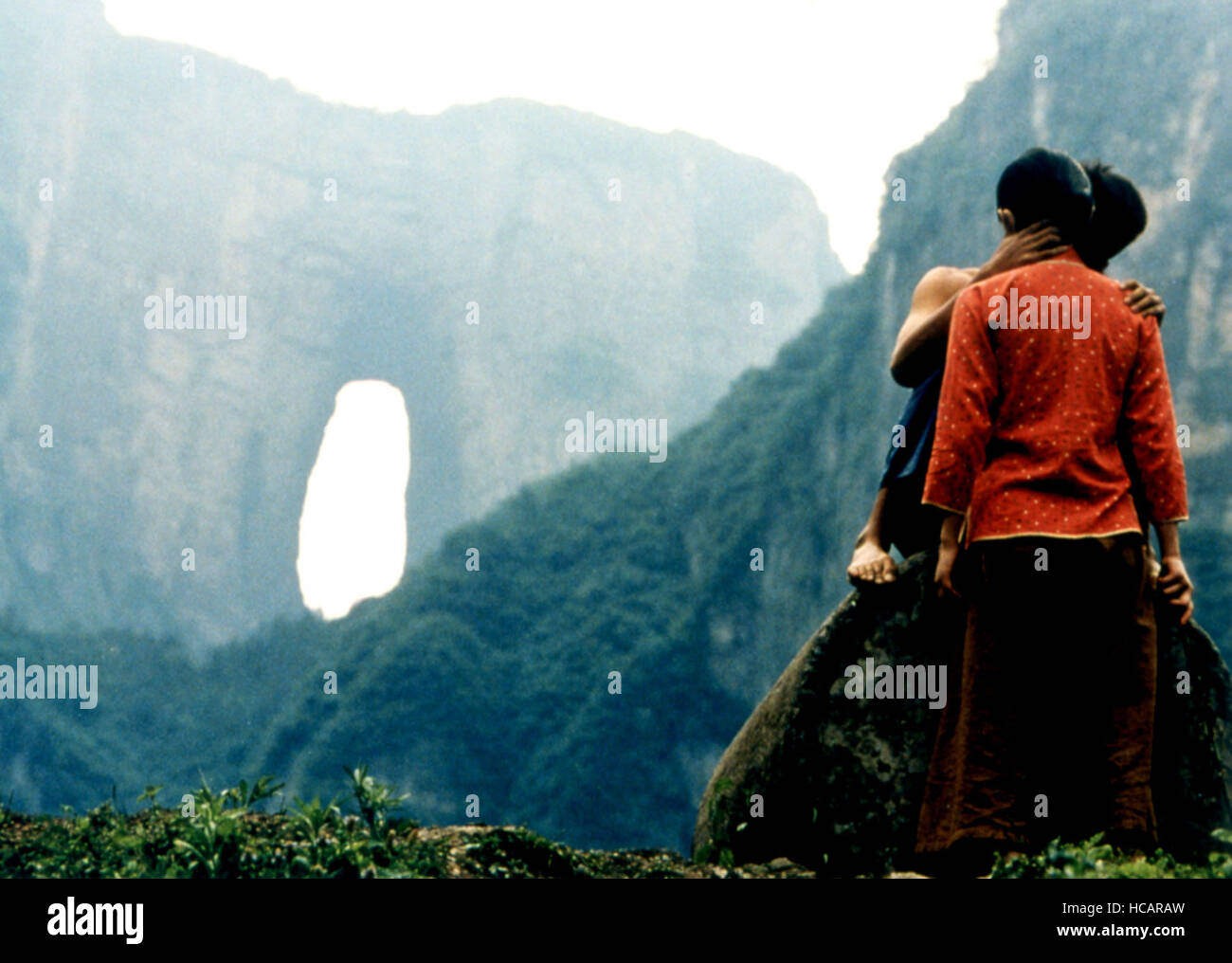 BALZAC AND THE LITTLE CHINESE SEAMSTRESS, (aka XIAO CAI FENG), Chen Kun