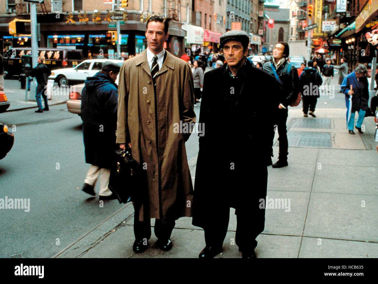 Filme Com Al Pacino E Keanu Reeves - LIBRAIN