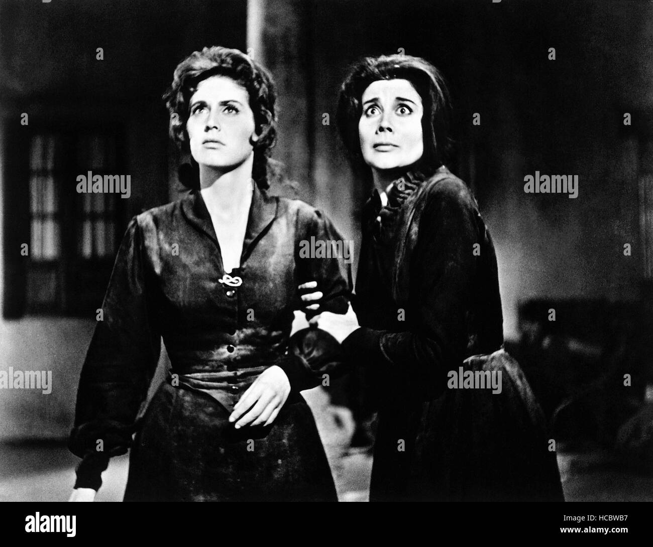 THE CURSE OF THE CRYING WOMAN, (LA MALDICION DE LA