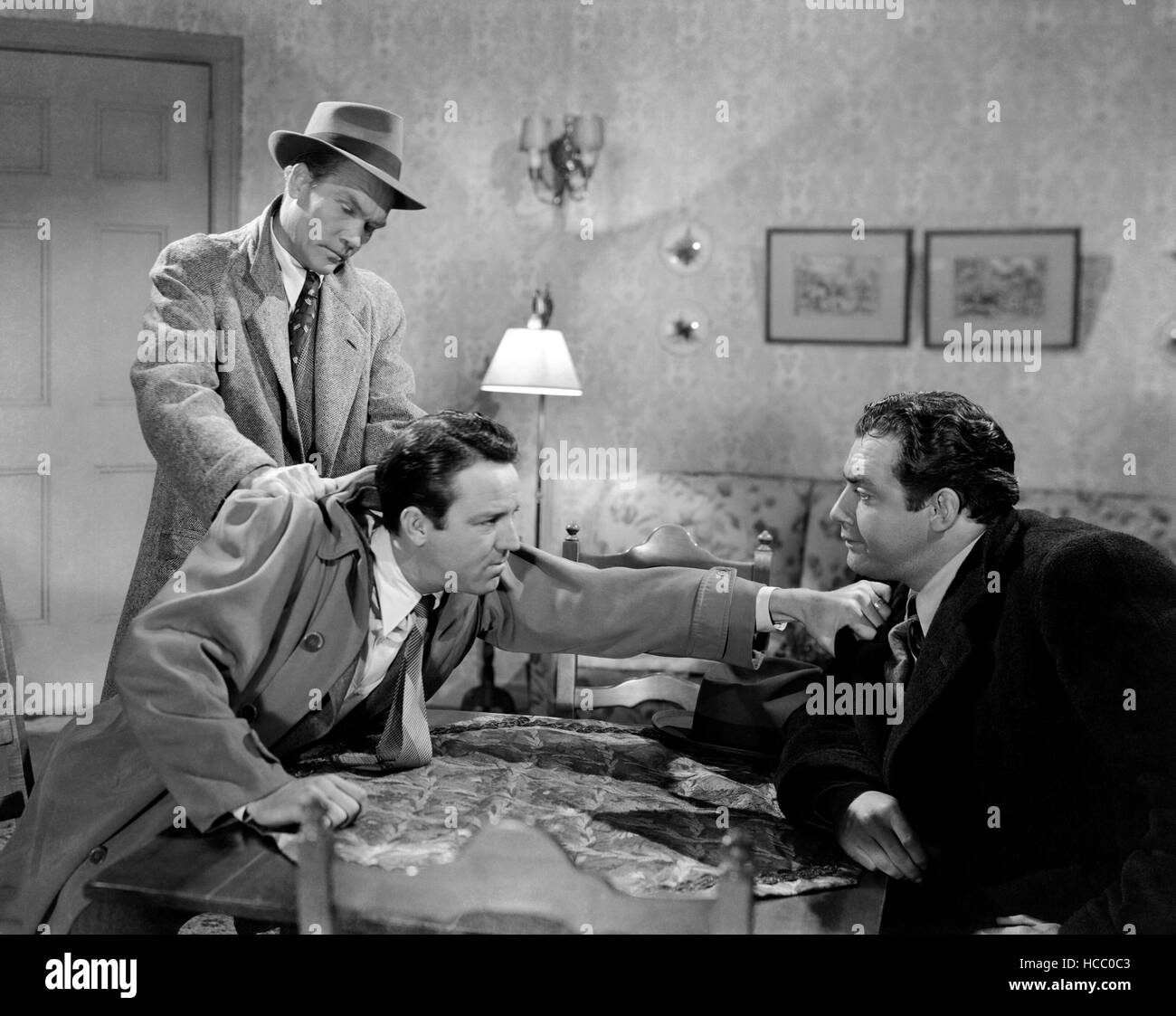 DESPERATE, from left: William Challe, Steve Brodie, Raymond Burr, 1947 ...