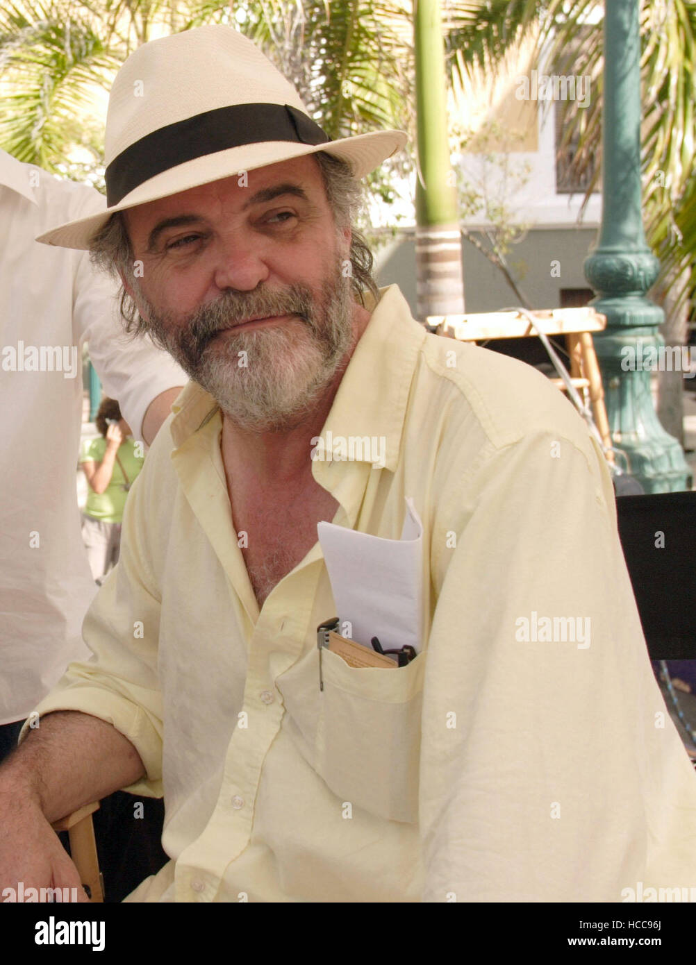 EL CANTANTE, (aka WHO KILLED HECTOR LAVOE, aka THE SINGER), director