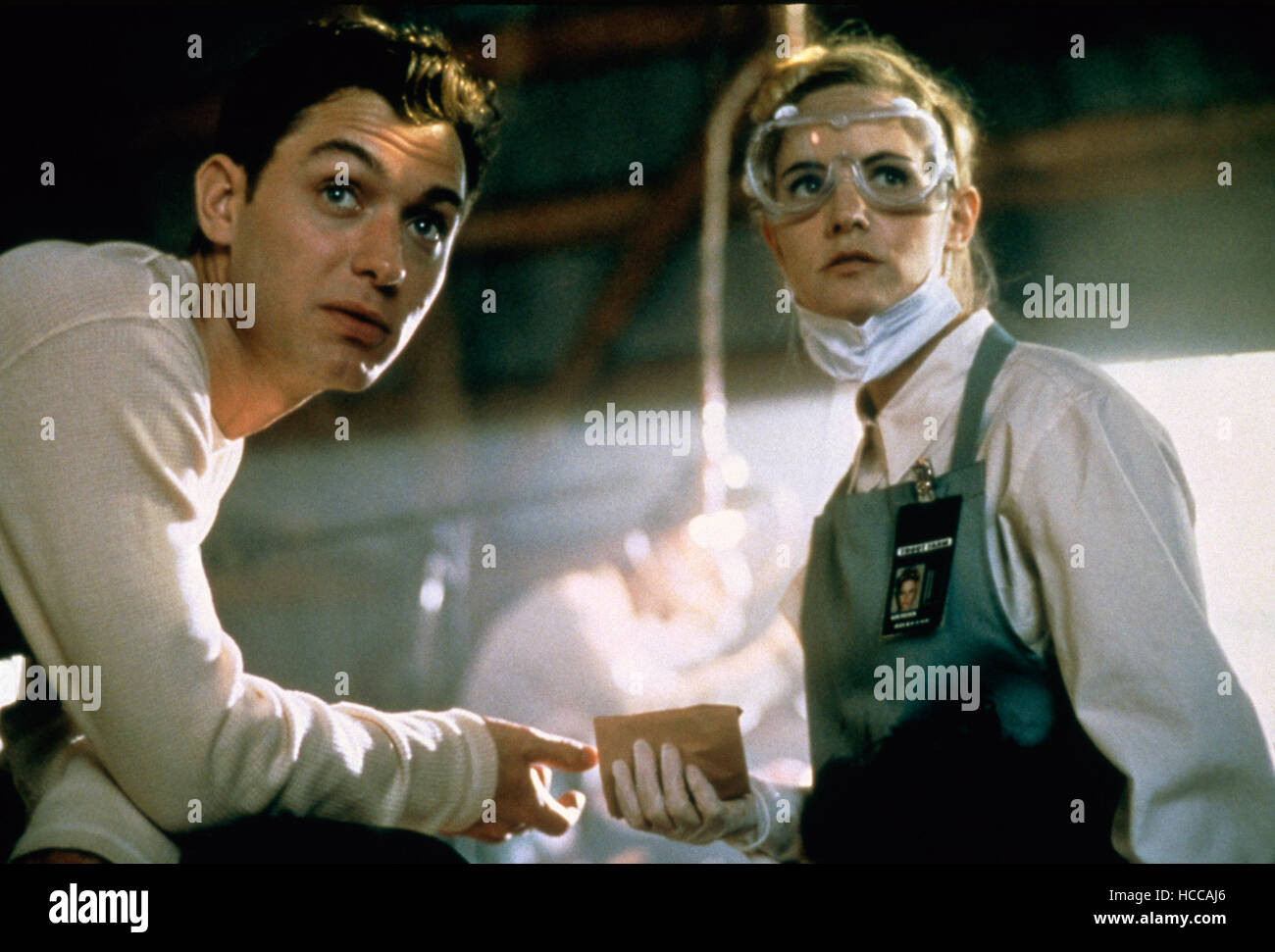EXISTENZ, Jude Law, Jennifer Jason Leigh, 1999, (c) Dimension Films ...