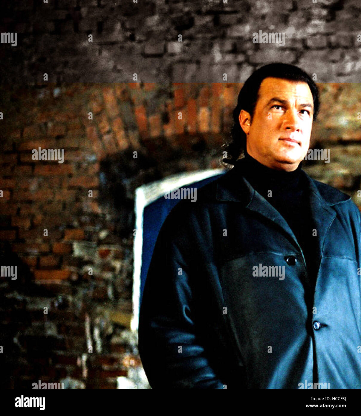 даже иностранец. джеки чан иностранец. иностранец the foreigner 2017 poster. стивен сигал 1989. стивен сигал 2002.