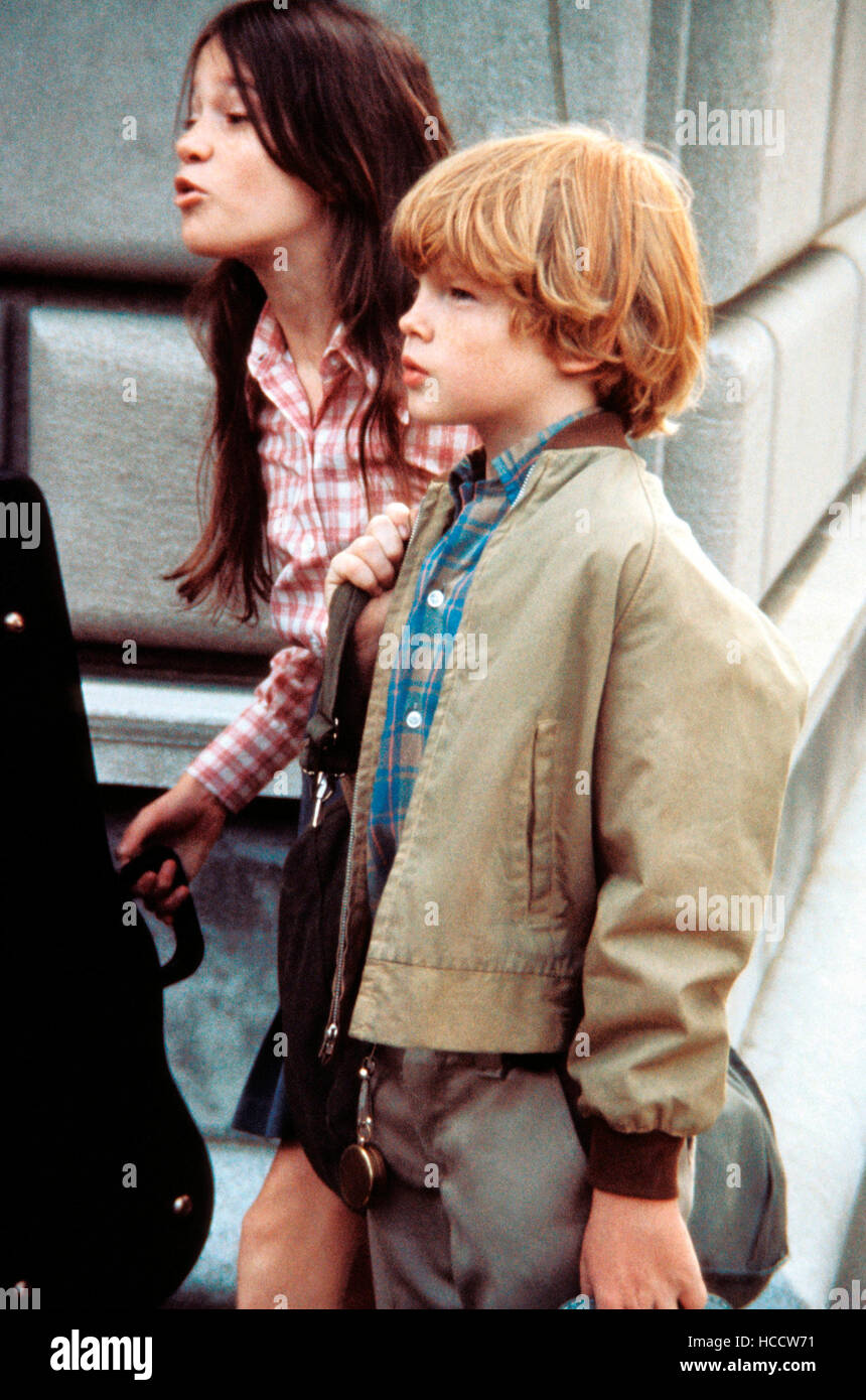 FROM THE MIXEDUP FILES OF MRS. BASIL E. FRANKWEILER, Sally Prager, Johnny Doran, 1973 Stock