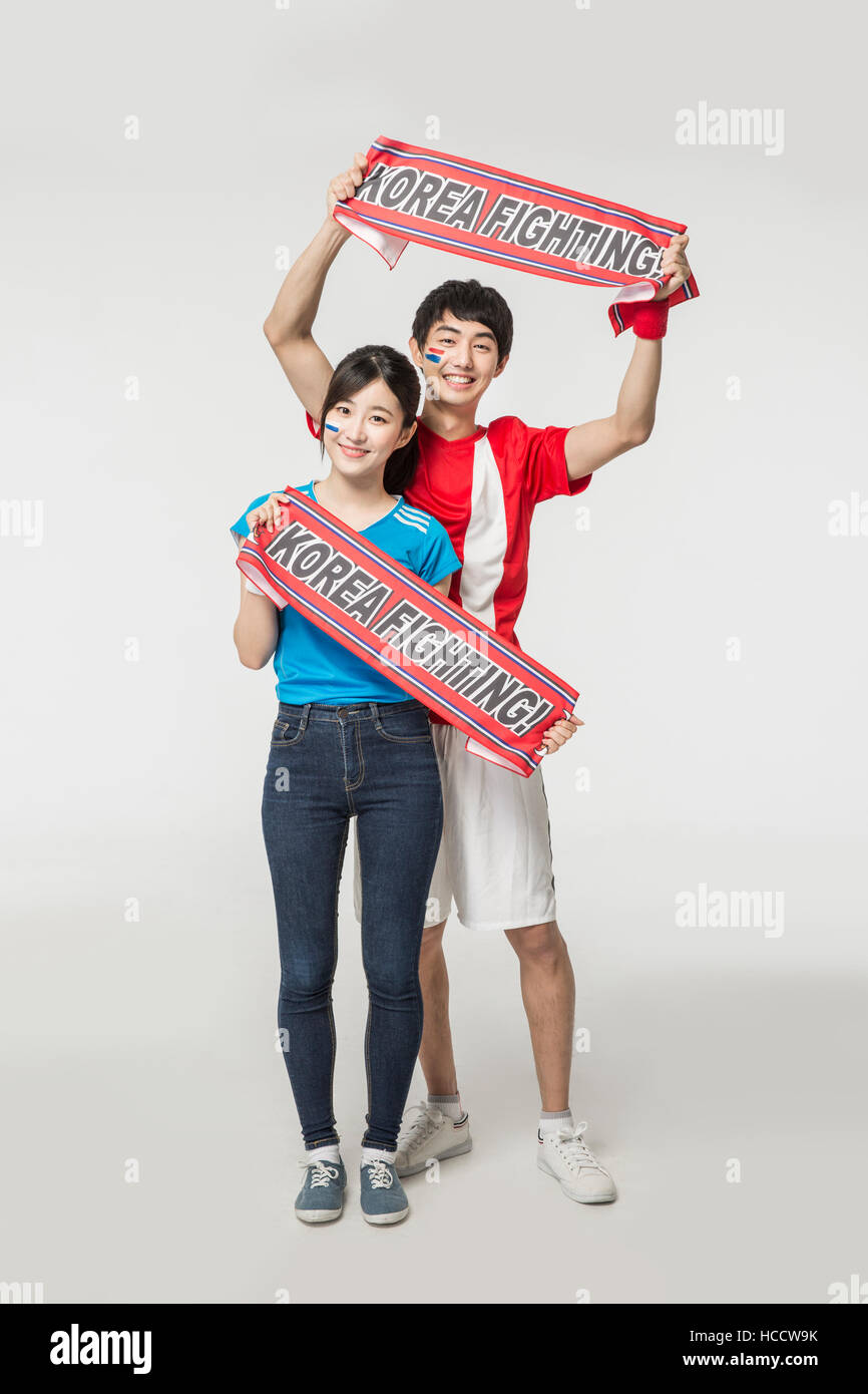 Man cheering for woman hi-res stock photography and images - Alamy