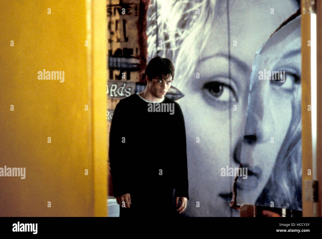 GOSSIP, James Marsden, Kate Hudson (in photograph), 2000, (c) Warner