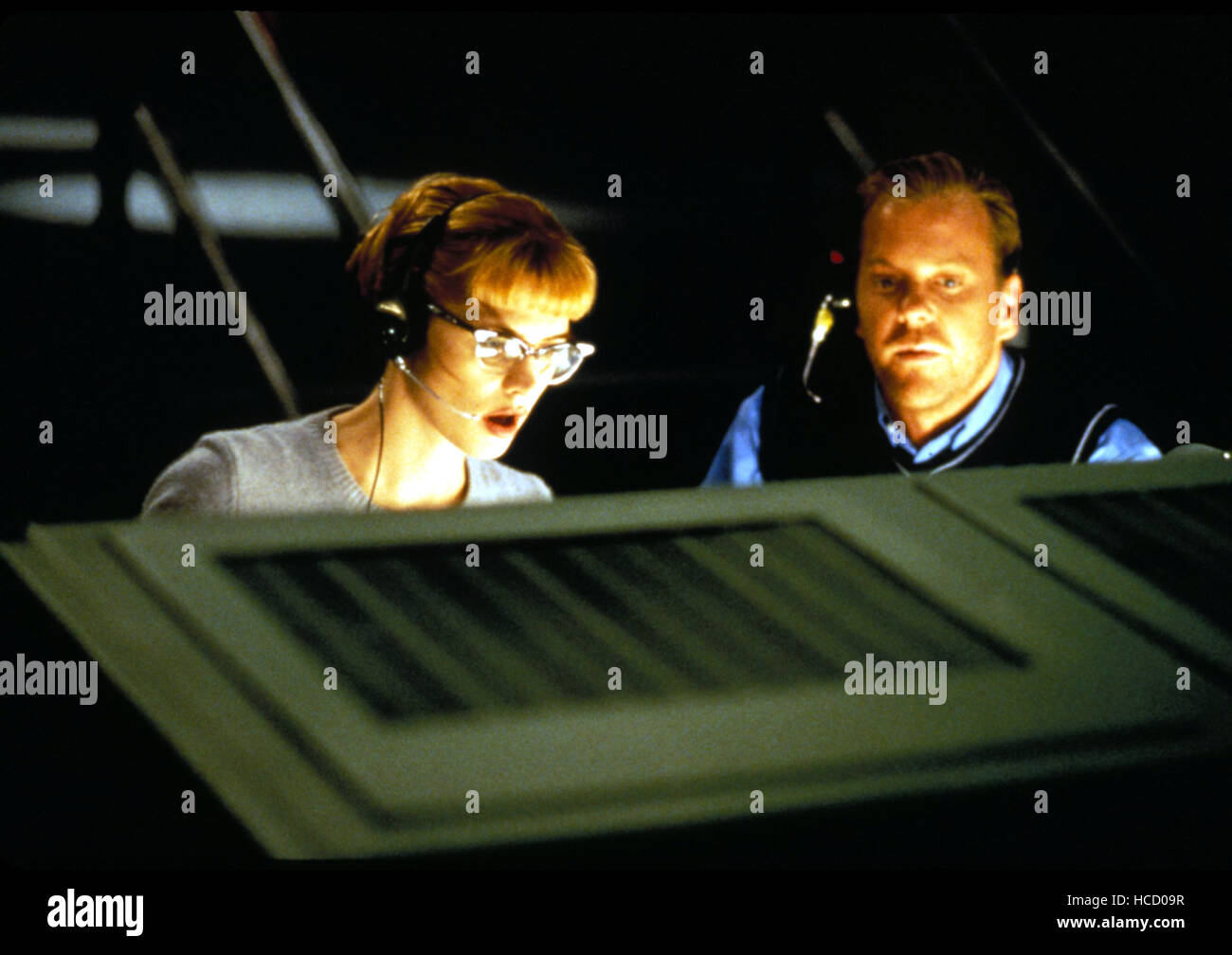 GROUND CONTROL, Kristy Swanson, Kiefer Sutherland, 1998, 24, (Day 3 1