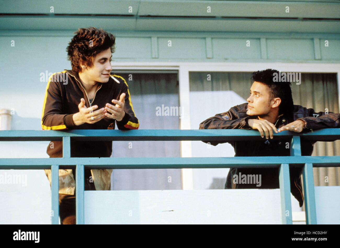 HIGHWAY, from left Jake Gyllenhaal, Jared Leto, 2002, ©New Line