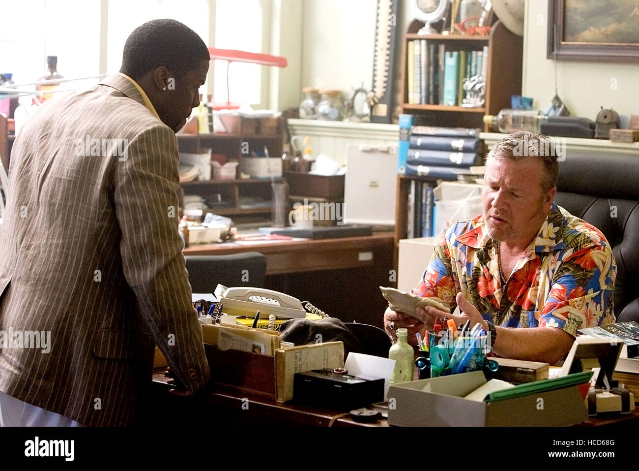 FOOL'S GOLD, Kevin Hart, Ray Winstone, 2008. ©Warner Bros./courtesy