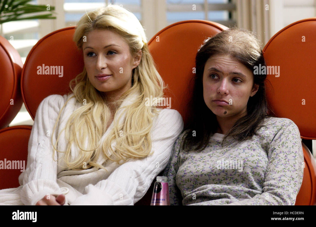 THE HOTTIE AND THE NOTTIE, Paris Hilton, Christine Lakin, 2008. ©Regent Entertainment/courtesy
