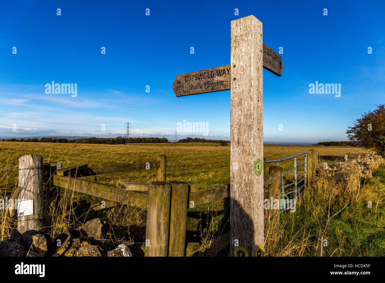 Cotswold Way signpost Stock Photo Alamy
