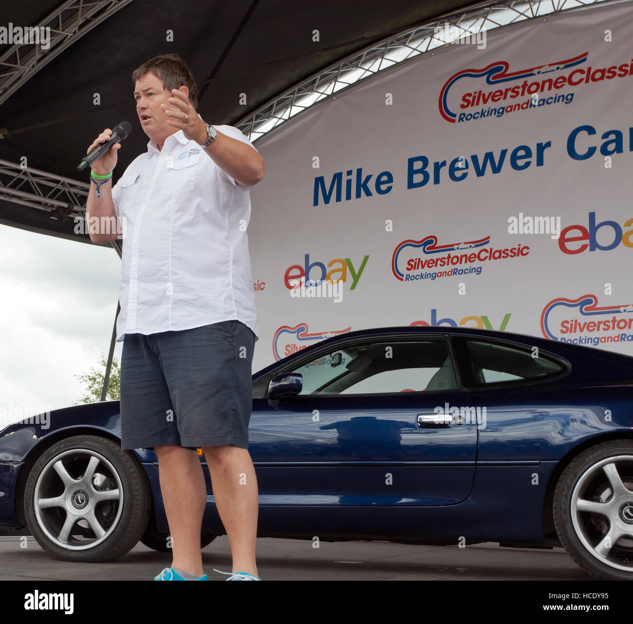 Mike Brewer presenting his live car clinic show at the 2016 Silverstone