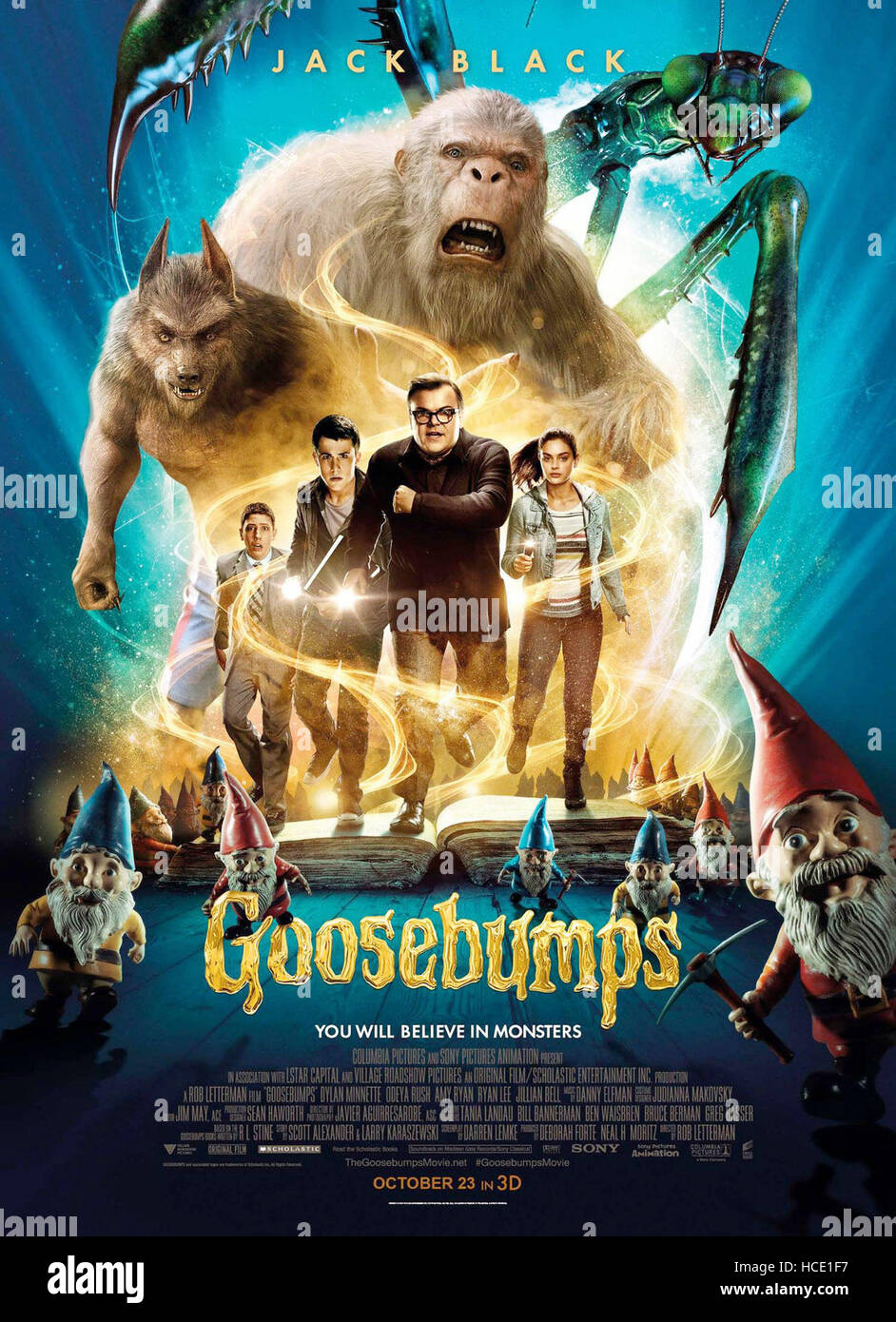 GOOSEBUMPS, international poster, from left: Ryan Lee, Dylan Minnette
