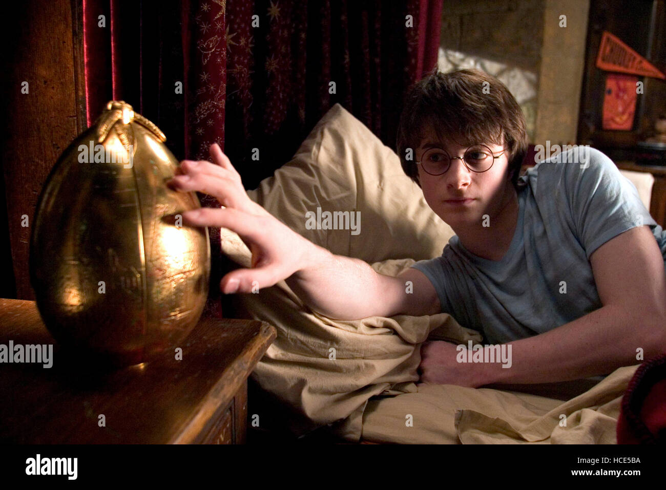 HARRY POTTER AND THE GOBLET OF FIRE, Daniel Radcliffe, 2005, (c) Warner ...