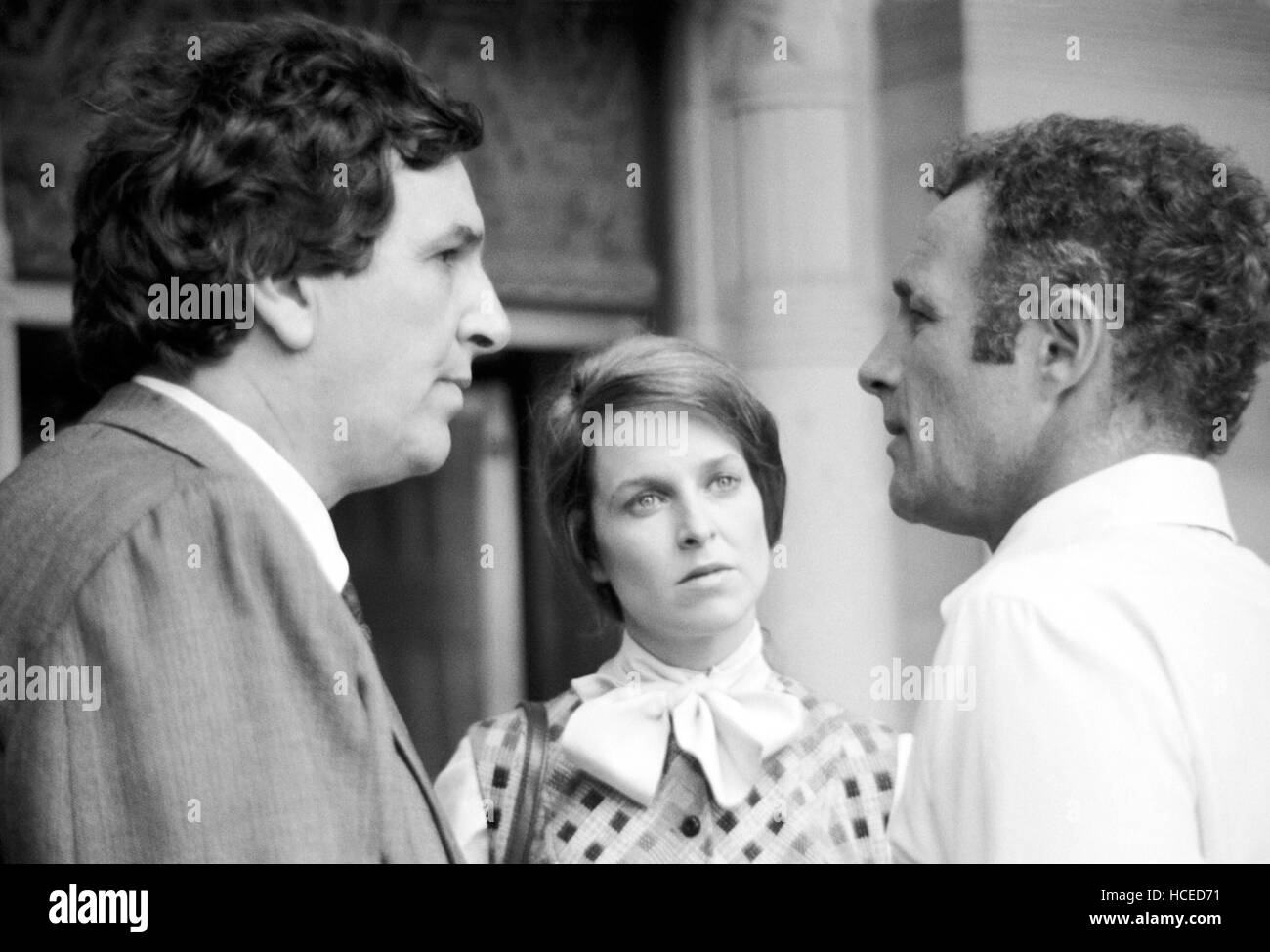 HIDE IN PLAIN SIGHT, Danny Aiello, Jill Eikenberry, James Caan, 1980