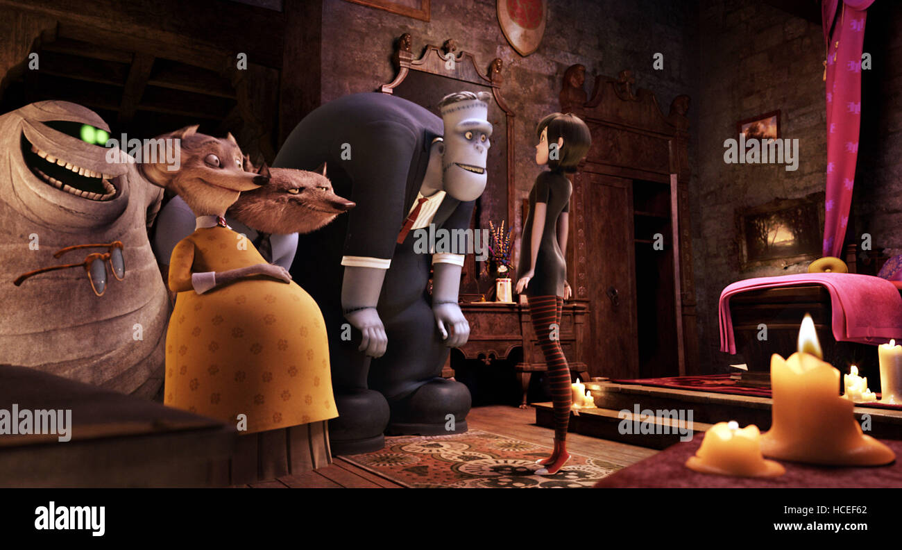HOTEL TRANSYLVANIA, from left Griffin, The Invisible Man (eyeglasses