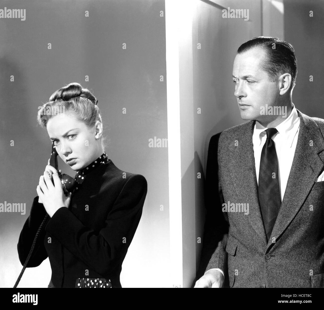 LADY IN THE LAKE, Audrey Totter, Robert Montgomery, 1947 Stock Photo Alamy