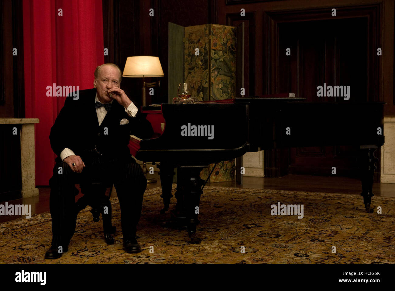 INGLOURIOUS BASTERDS, Rod Taylor, as Winston Churchill, 2009. Ph