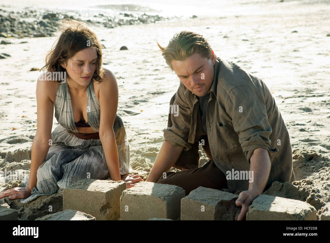 INCEPTION, from left Marion Cotillard, Leonardo DiCaprio, 2010. ph Melissa Moseley/©Warner