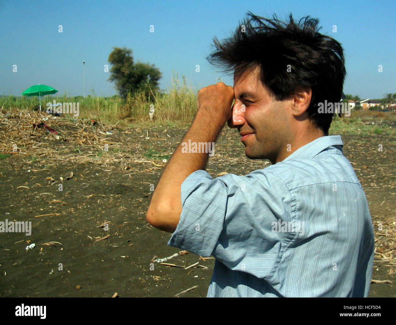 JE NE SUIS PAS MORTE, (aka I DID NOT DIE), director Jean-Charles Fitoussi,  on set, 2008. ©Aura Ete/courtesy Everett Collection Stock Photo - Alamy
