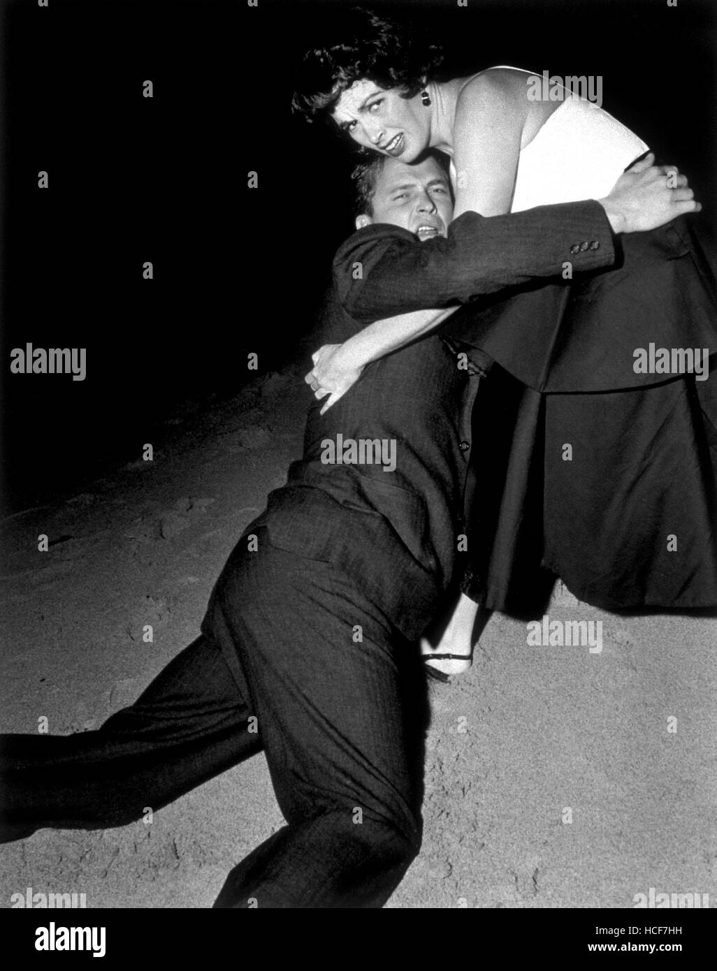 KISS ME DEADLY, Ralph Meeker, Maxine Cooper, 1955 Stock Photo - Alamy