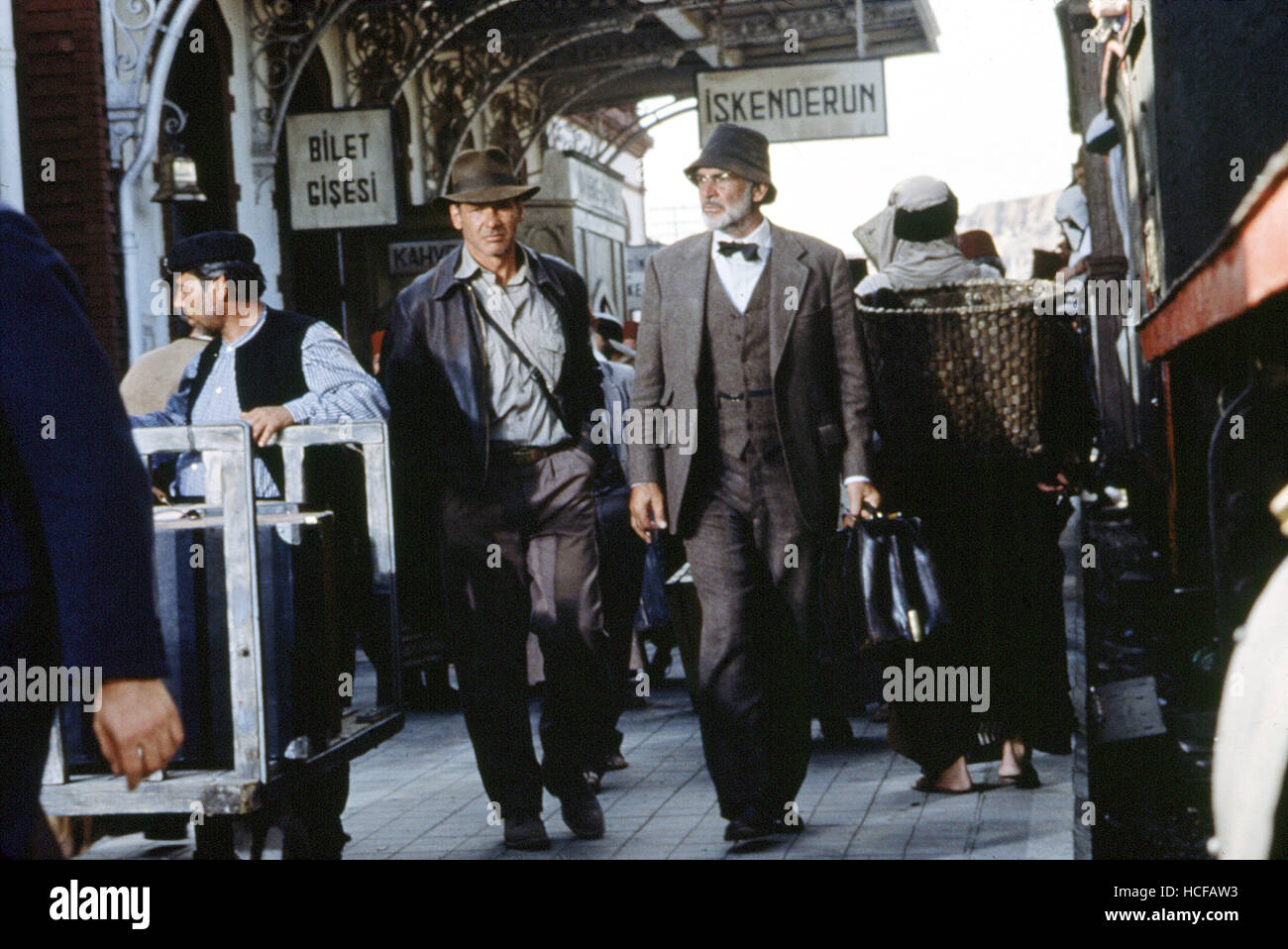 INDIANA JONES AND THE LAST CRUSADE, Harrison Ford, Sean Connery, 1989