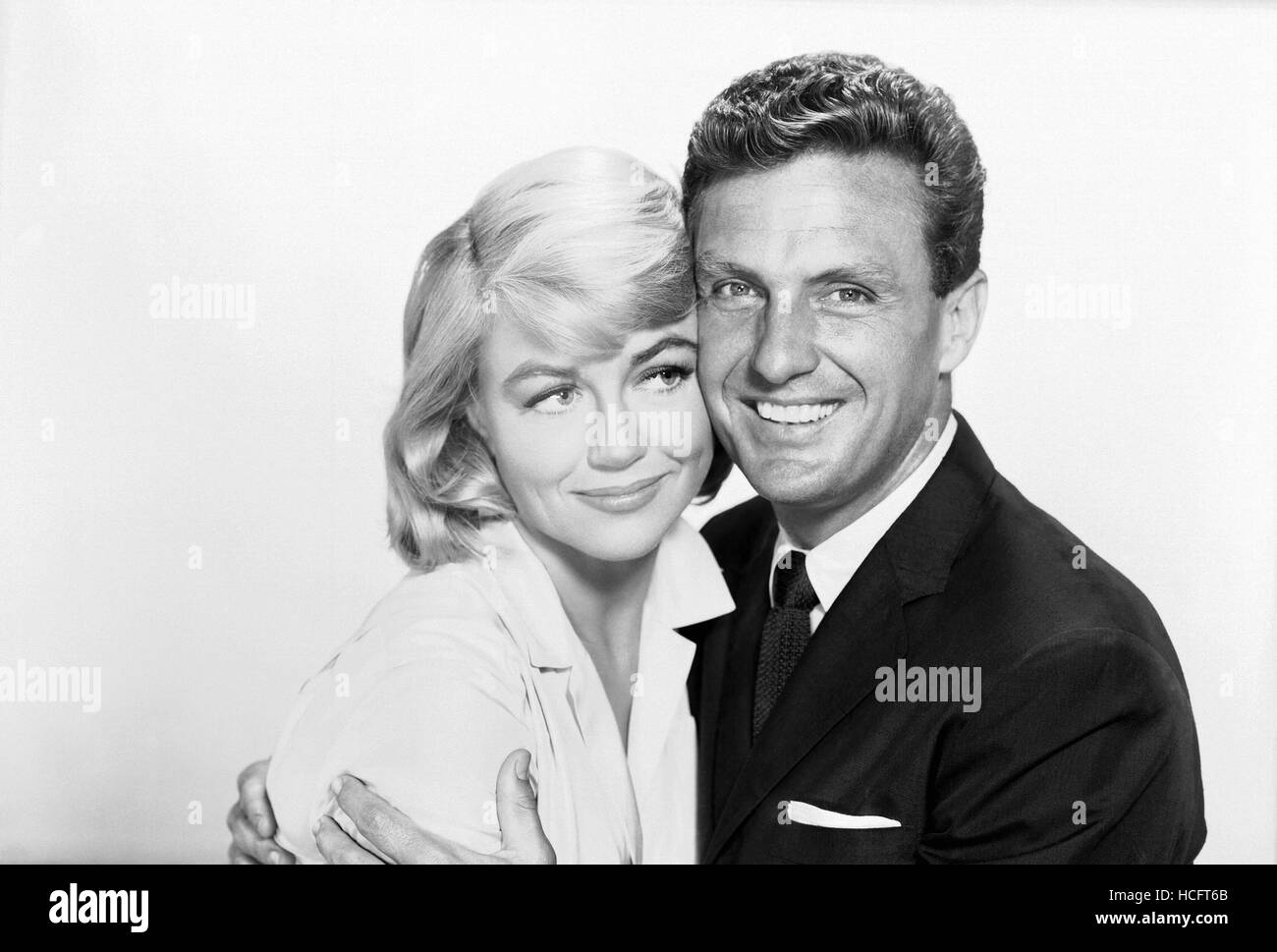 THE LAST VOYAGE, Dorothy Malone, Robert Stack, 1960 Stock Photo - Alamy