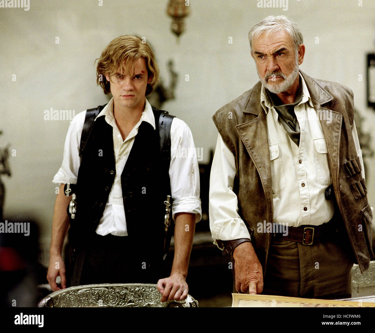 THE LEAGUE OF EXTRAORDINARY GENTLEMEN, Shane West, Sean Connery, 2003, TM & Copyright (c) 20th