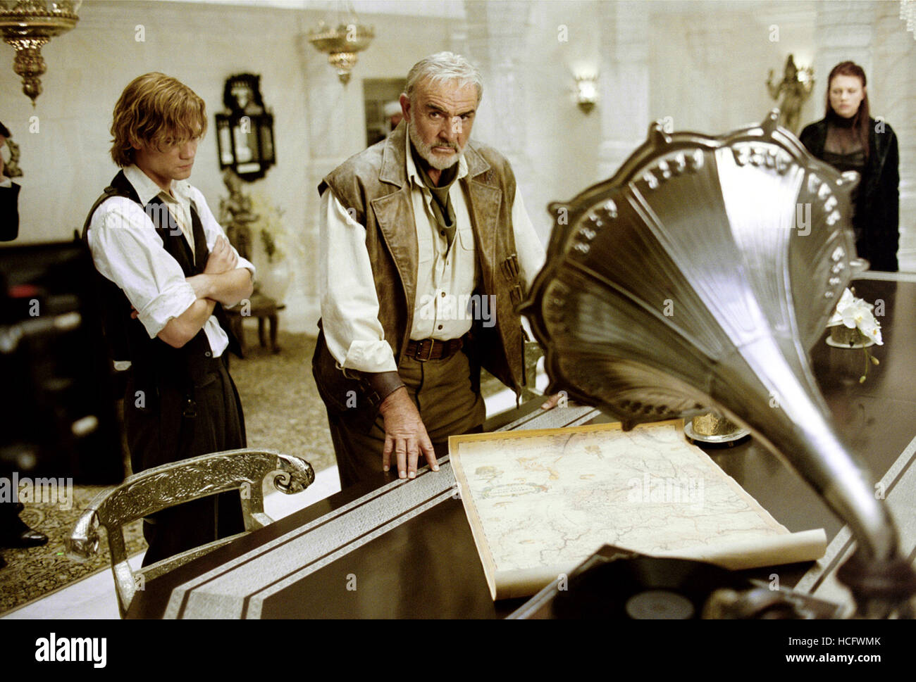 THE LEAGUE OF EXTRAORDINARY GENTLEMEN, Shane West, Sean Connery, Peta Wilson, 2003, TM