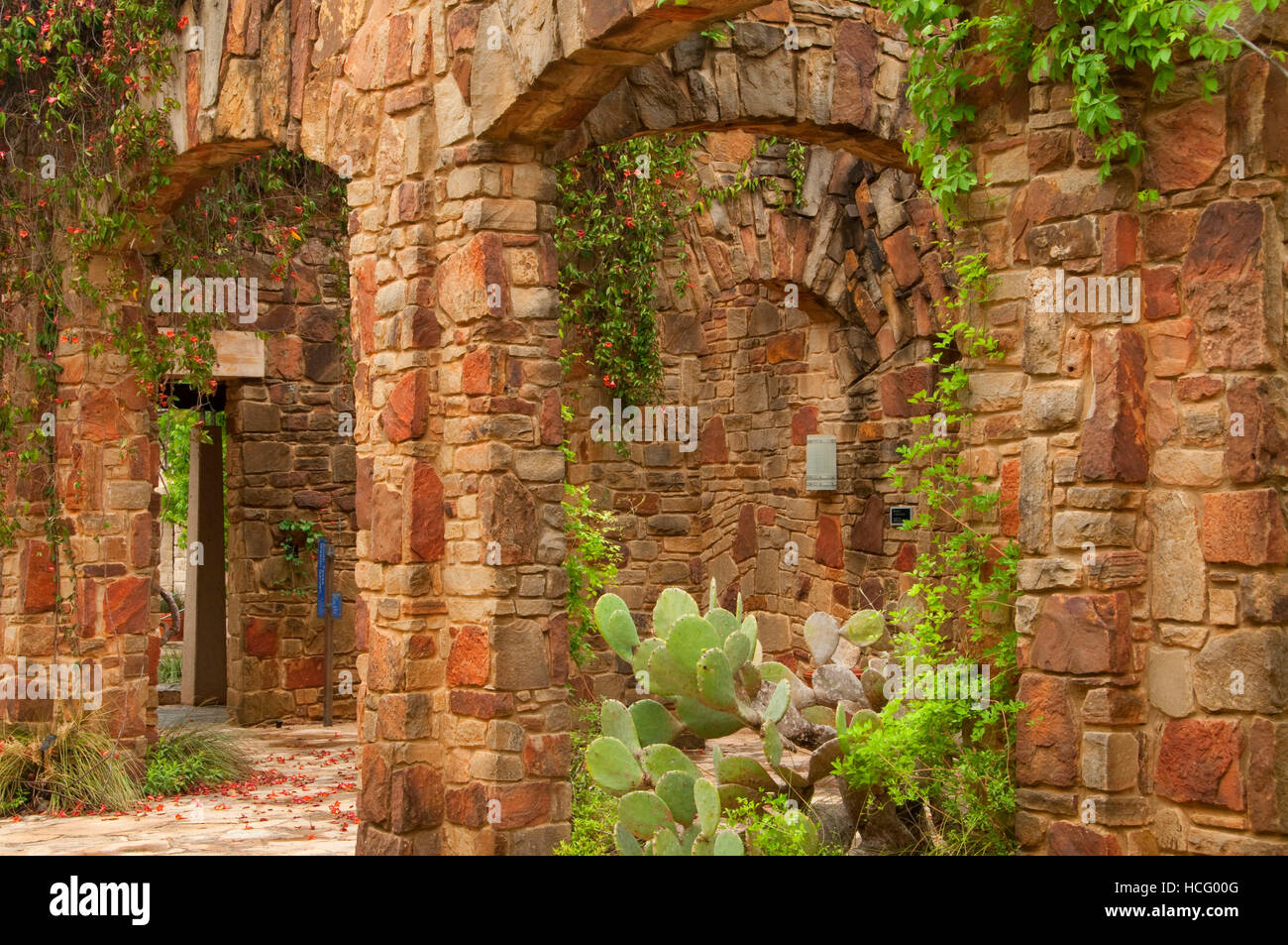 Entryway arches, Ladybird Johnson Wildflower Center, Austin, Texas Stock Photo