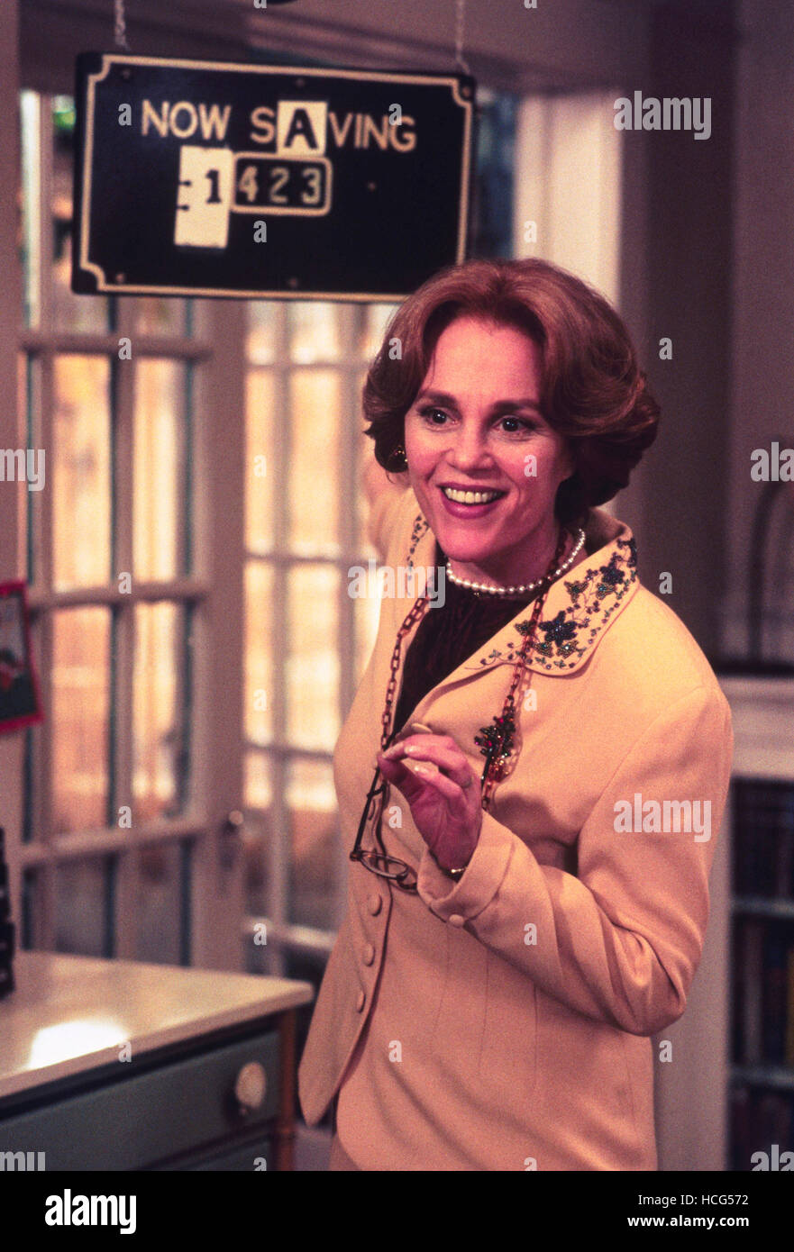 MIXED NUTS, Madeline Kahn, 1994. ©TriStar/courtesy Everett Collection