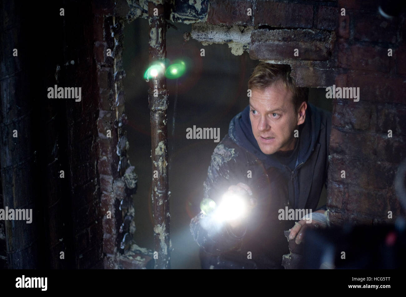 MIRRORS, Kiefer Sutherland, 2008, TM & © 20th Century Fox Film Corp