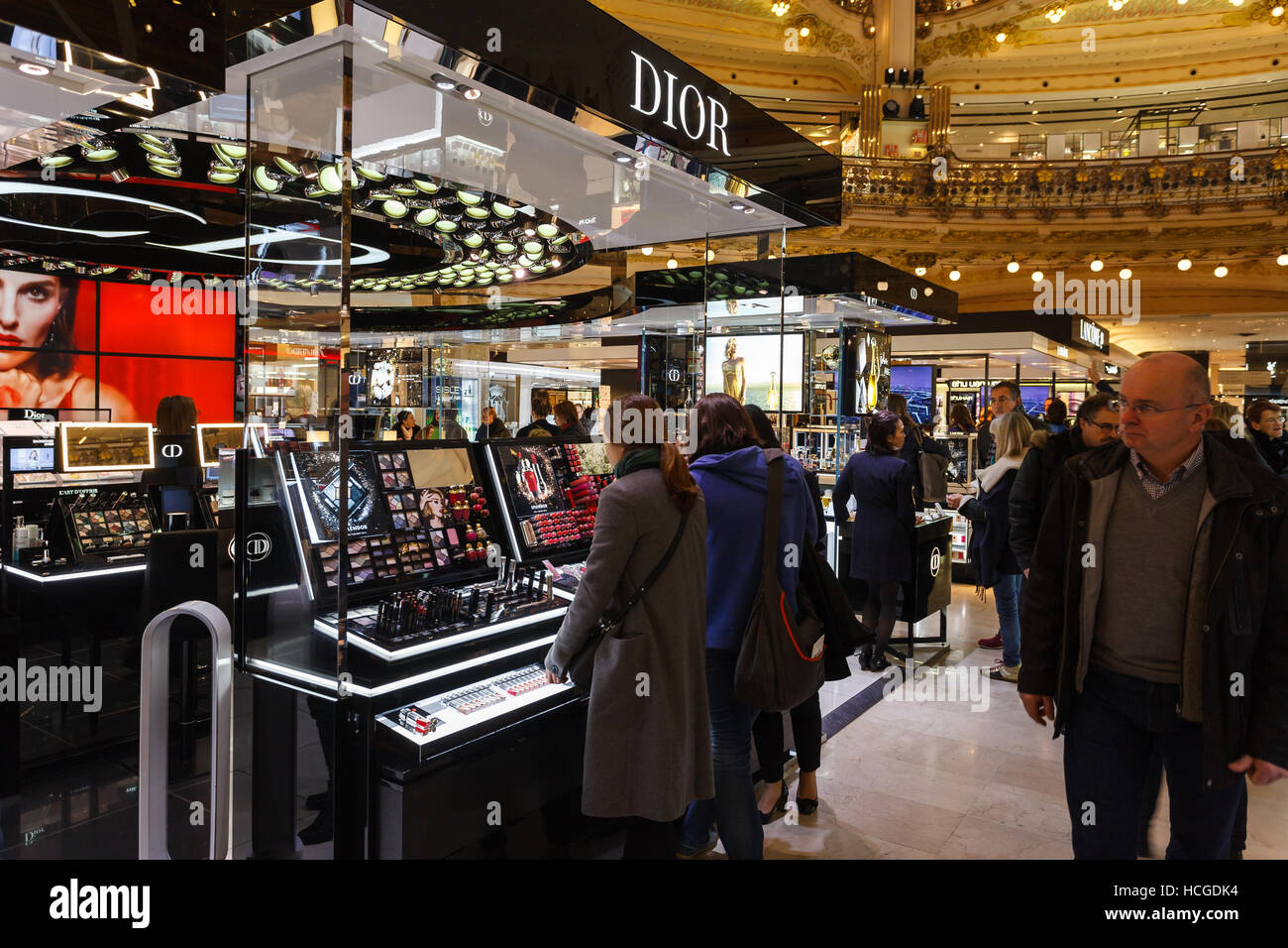 Collection galerie lafayette hotsell