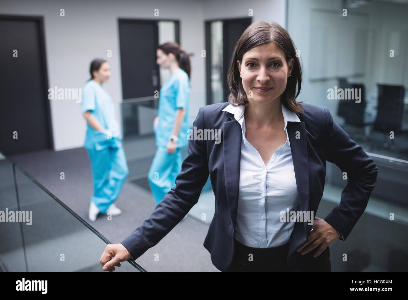Female doctor on hospital hi-res stock photography and images - Alamy